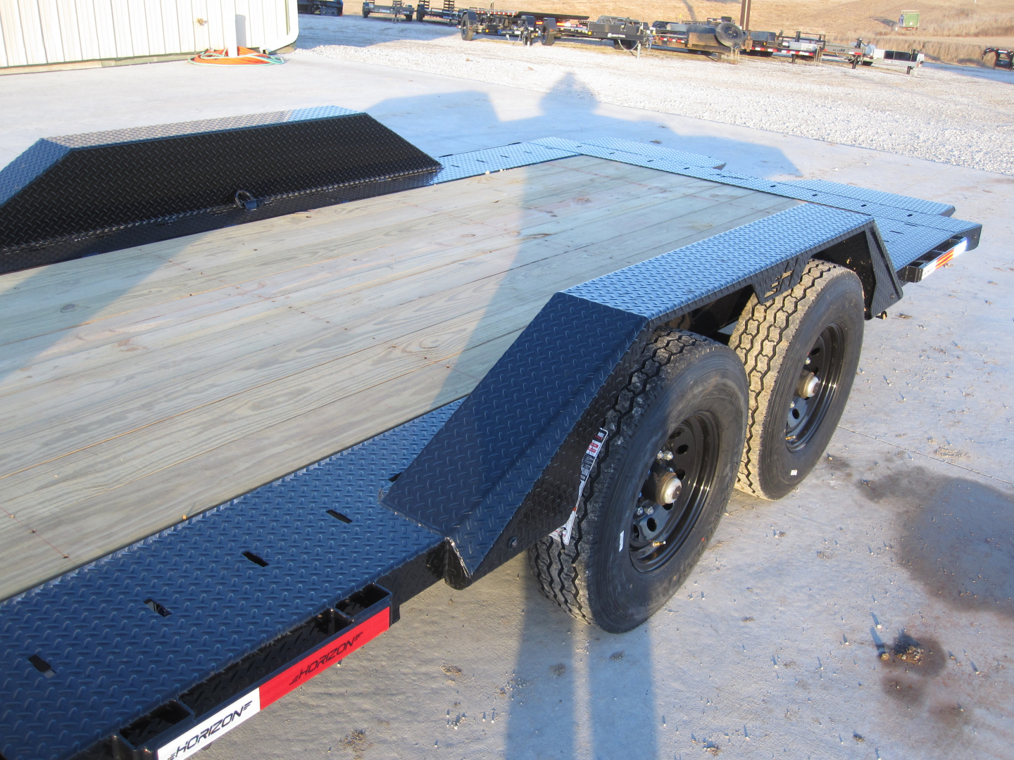 New 2026 Horizon Trailers 102x22 ETZ Lo-Pro Tilt Trailer