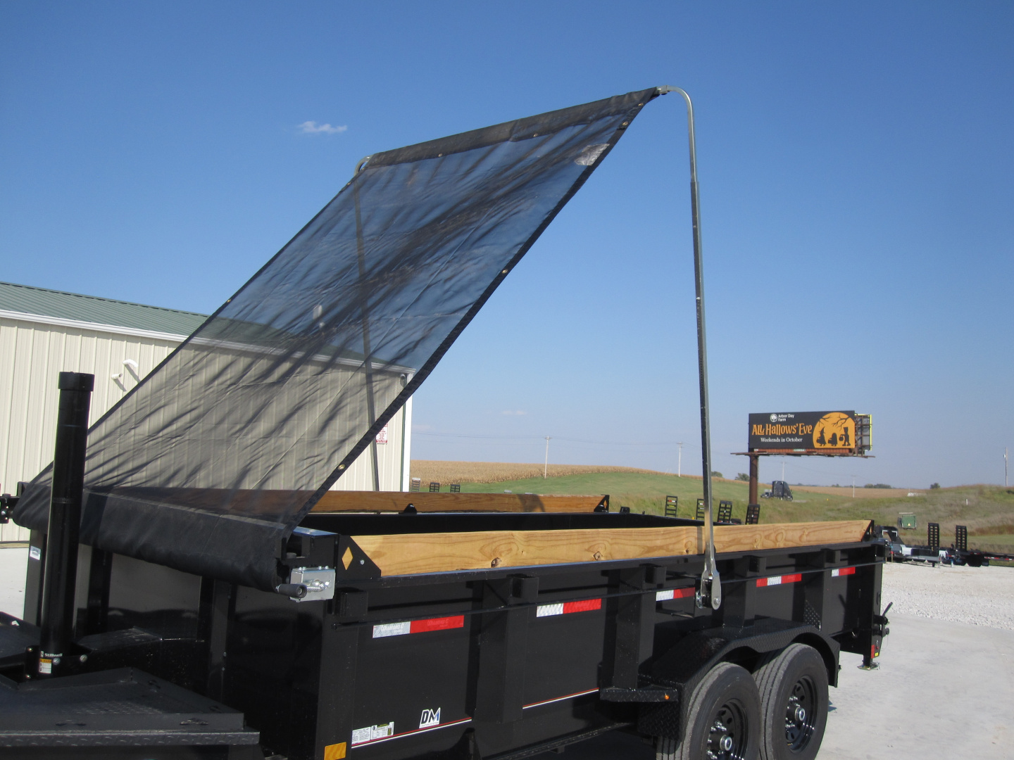New 2026 Diamond C Trailers LPT-207 82x16 Lo-Pro Pacesetter Edition Dump Trailer