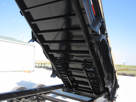 New 2026 Diamond C Trailers LPT-207 82x16 Lo-Pro Pacesetter Edition Dump Trailer