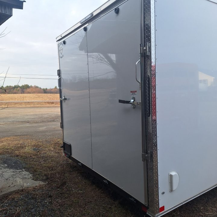 New 2026 Diamond Cargo 8.5X20 Car Hauler
