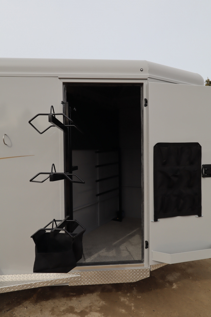 New 2026 Trails West 3HR BP Horse Trailer