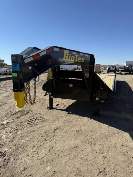 New 2026 Big Tex Trailers 25GN-33D5A Flatbed Trailer