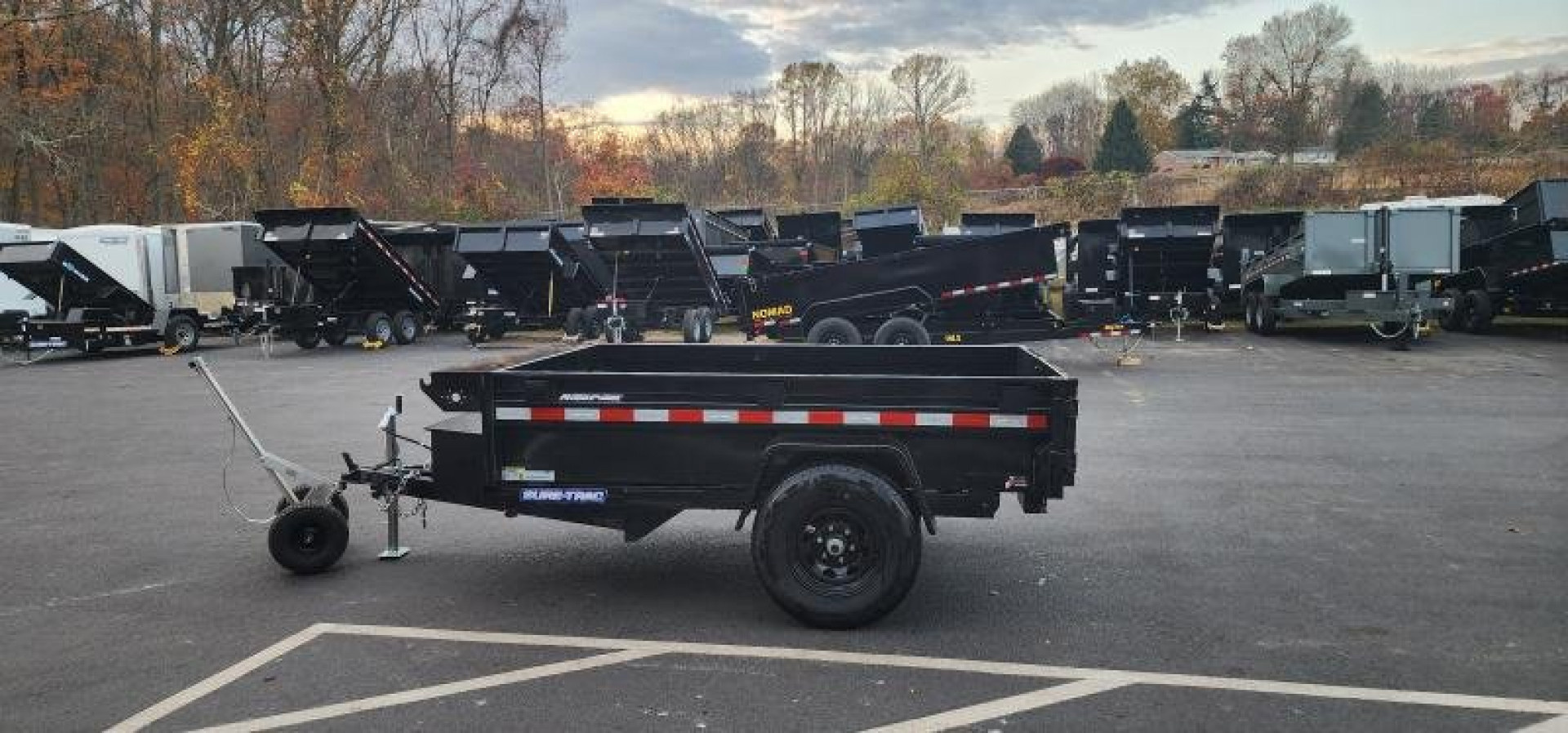 New 5 x 8 Sure Trac Low-Pro Single Ram Dump Trailer 5k
