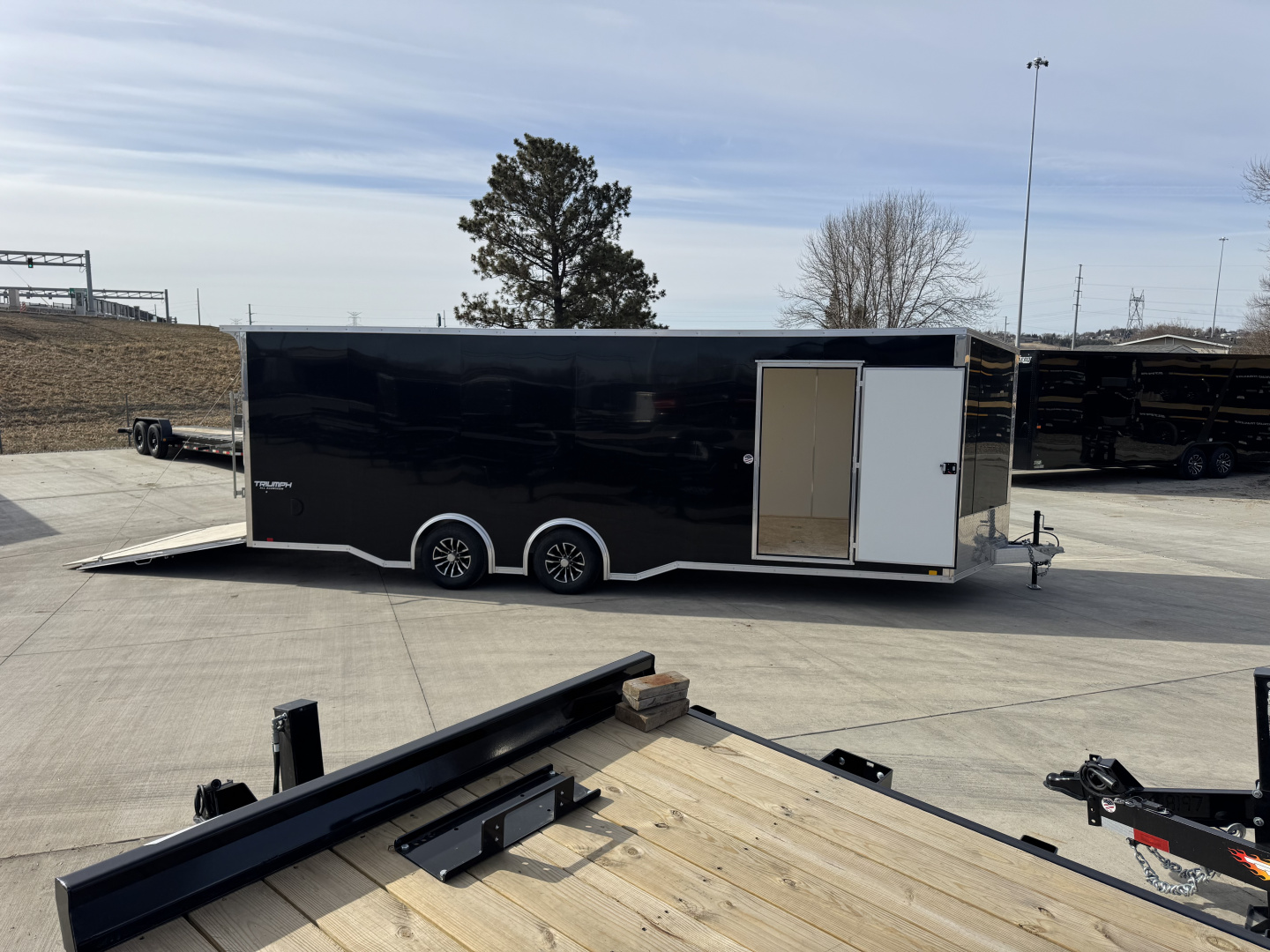 New NEW 2026 Formula ALUMINUM 8.5x24 +V, 7’ TALL, WHITE Interior, QUALITY Enclosed Rear Ramp Car Hauler Cargo Trailer