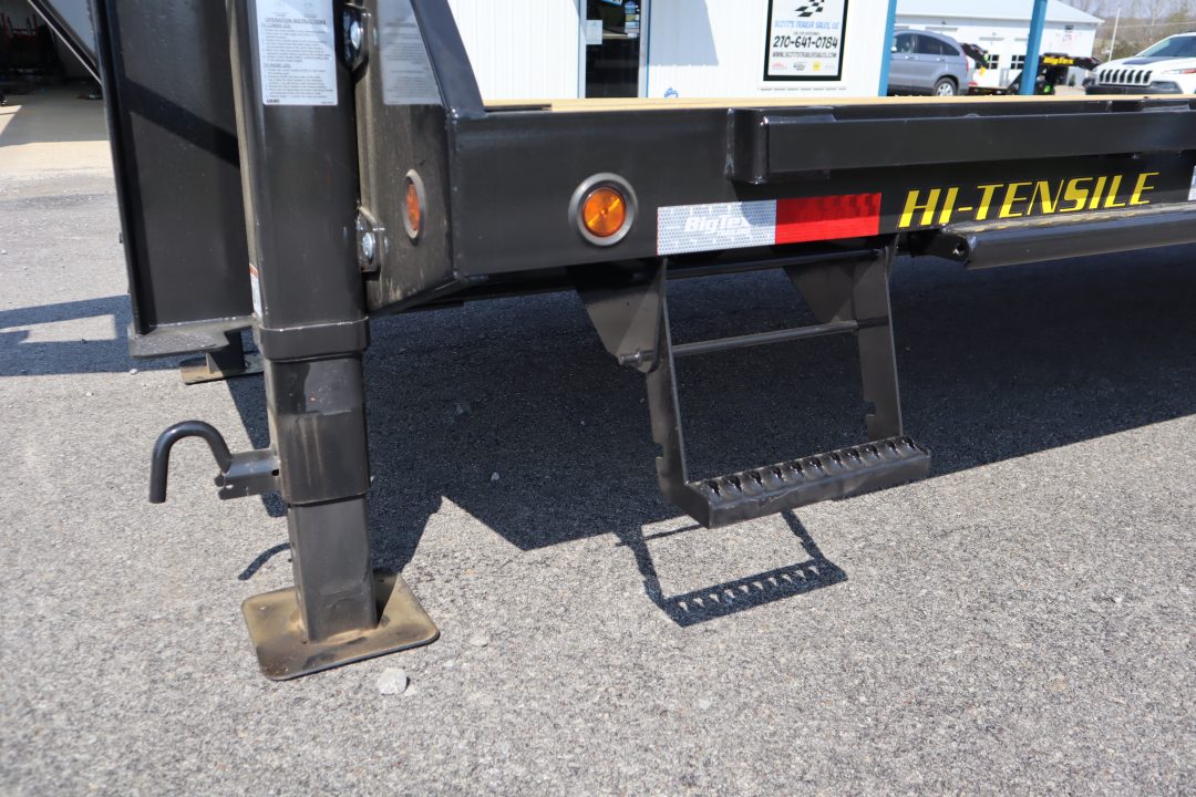 New 2026 Big Tex Trailers 22GN 35+5 Flatbed Trailer w/ Mega Ramps