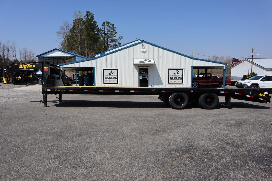 New 2026 Big Tex Trailers 22GN 25+5 Flatbed Trailer w/ Mega Ramps