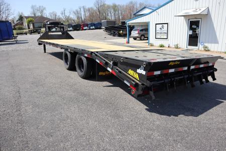 New 2026 Big Tex Trailers 22GN 25+5 Flatbed Trailer w/ Mega Ramps