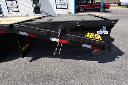 New 2026 Big Tex Trailers 22GN 25+5 Flatbed Trailer w/ Mega Ramps