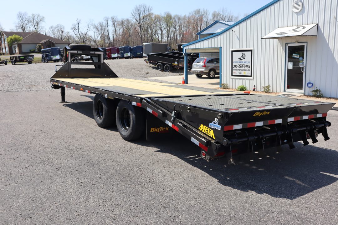 New 2026 Big Tex Trailers 22GN 20+5 Flatbed Trailer w/ Mega Ramps