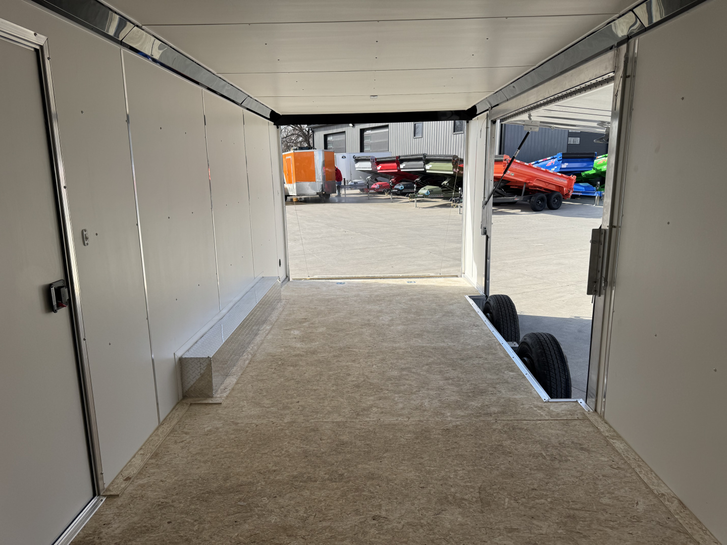 New NEW 2026 Formula ALUMINUM 8.5x22 +V, 7’ TALL, WHITE Interior, QUALITY Enclosed Rear Ramp Car Hauler Cargo Trailer