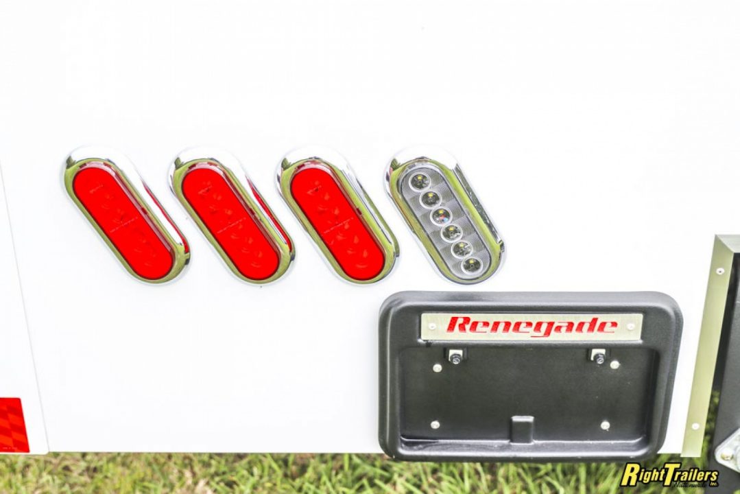 New 2027 Renegade RV Motorhome Peterbilt 589 Class C 45CME - 1.5 Bathrooms