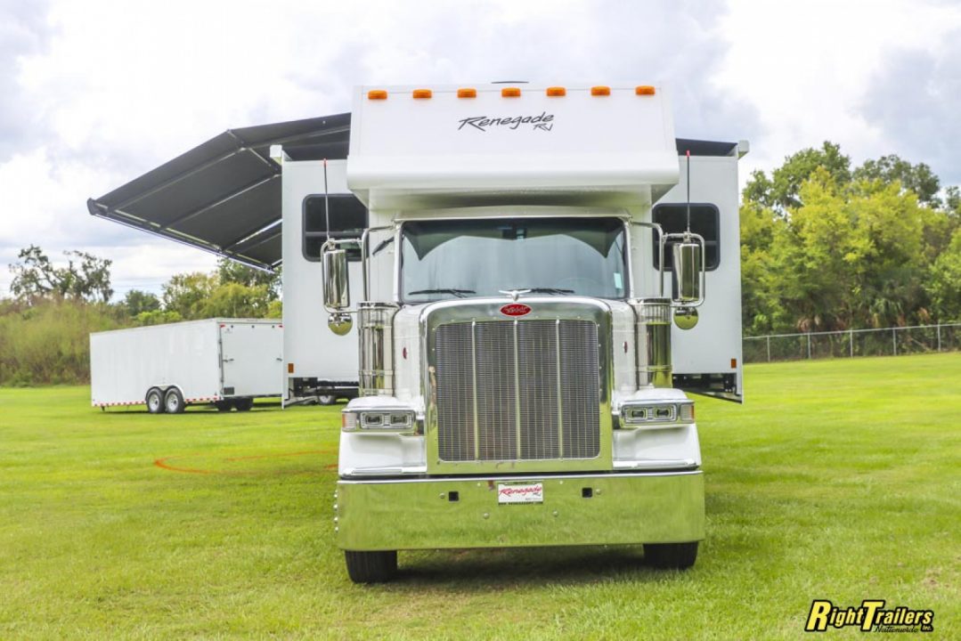 New 2027 Renegade RV Motorhome Peterbilt 589 Class C 45CME - 1.5 Bathrooms