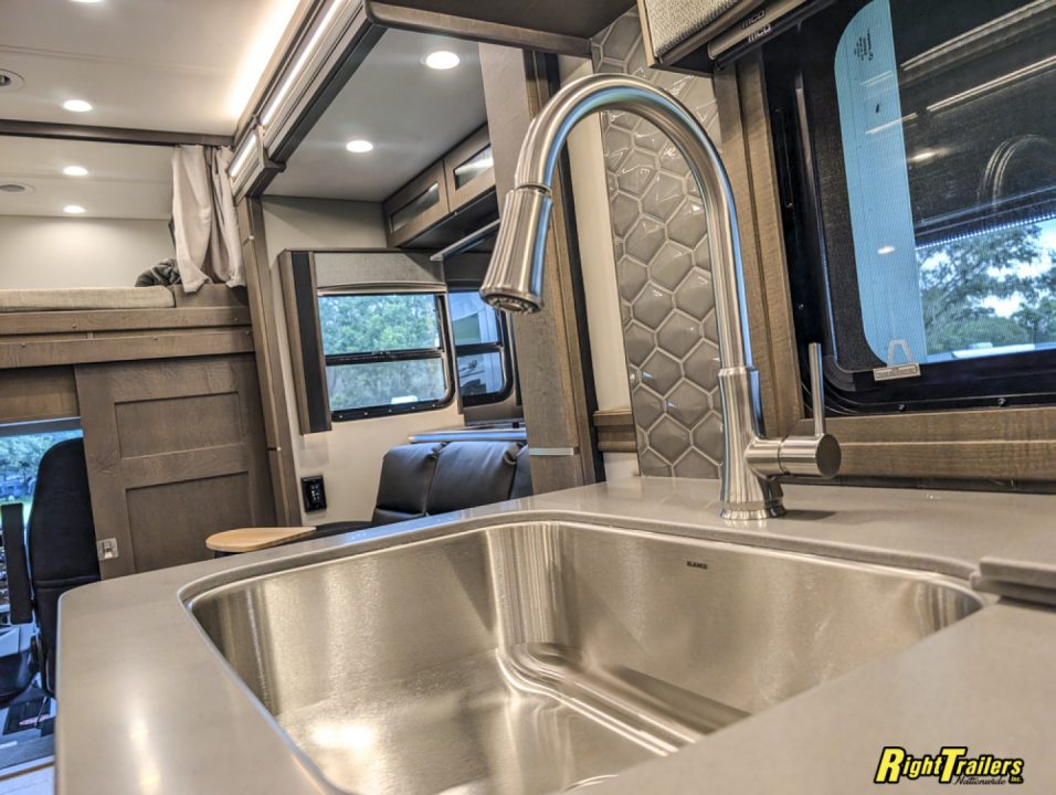 New 2027 Renegade RV Motorhome Peterbilt 589 Class C 45CME - 1.5 Bathrooms