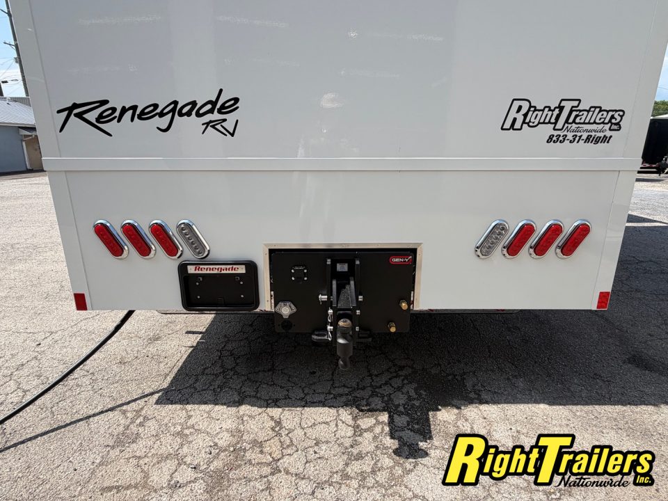 New 2027 Renegade RV Motorhome Peterbilt 589 Class C 45CME - 1.5 Bathrooms