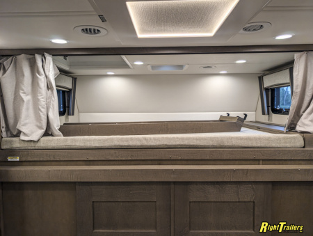 New 2027 Renegade RV Motorhome Peterbilt 589 Class C 45CME - 1.5 Bathrooms