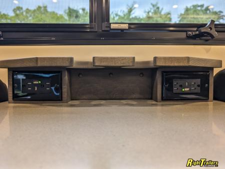 New 2027 Renegade RV Motorhome Peterbilt 589 Class C 45CME - 1.5 Bathrooms