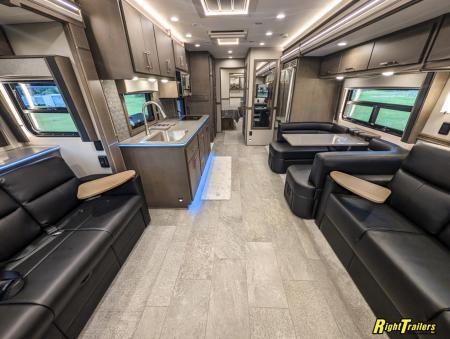 New 2027 Renegade RV Motorhome Peterbilt 589 Class C 45CME - 1.5 Bathrooms