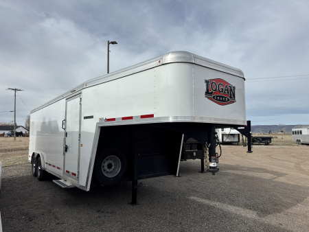 New 2026 Logan Coach 20' Contractor