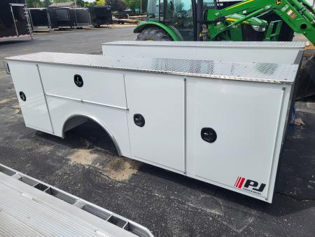 New 2026 CM Truck Beds CMG 134/94VVSSMLG2M