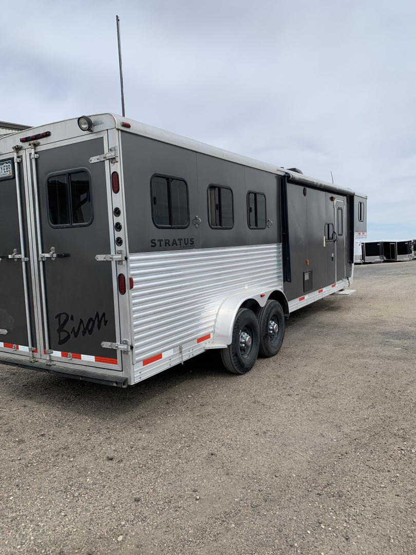 Used 2014 3 Horse Bison Stratus Trailer