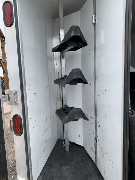 Used 2014 3 Horse Bison Stratus Trailer