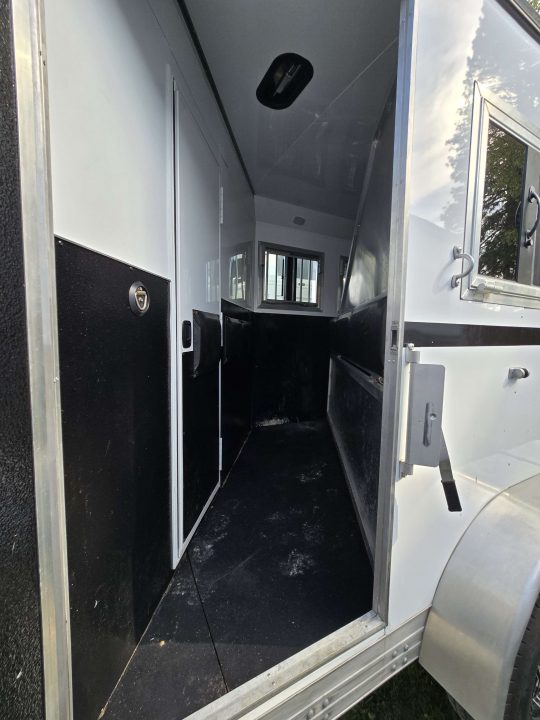 Used 2023 Bison Silverado 7208 - 8' SW Living Quarters - 2 Horse Trailer - Ramp - Drop down windows tail side