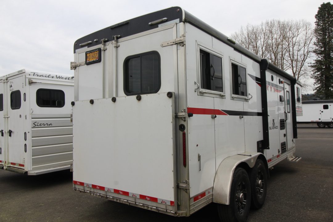 Used 2023 Bison Silverado 7208 - 8' SW Living Quarters - 2 Horse Trailer - Ramp - Drop down windows tail side
