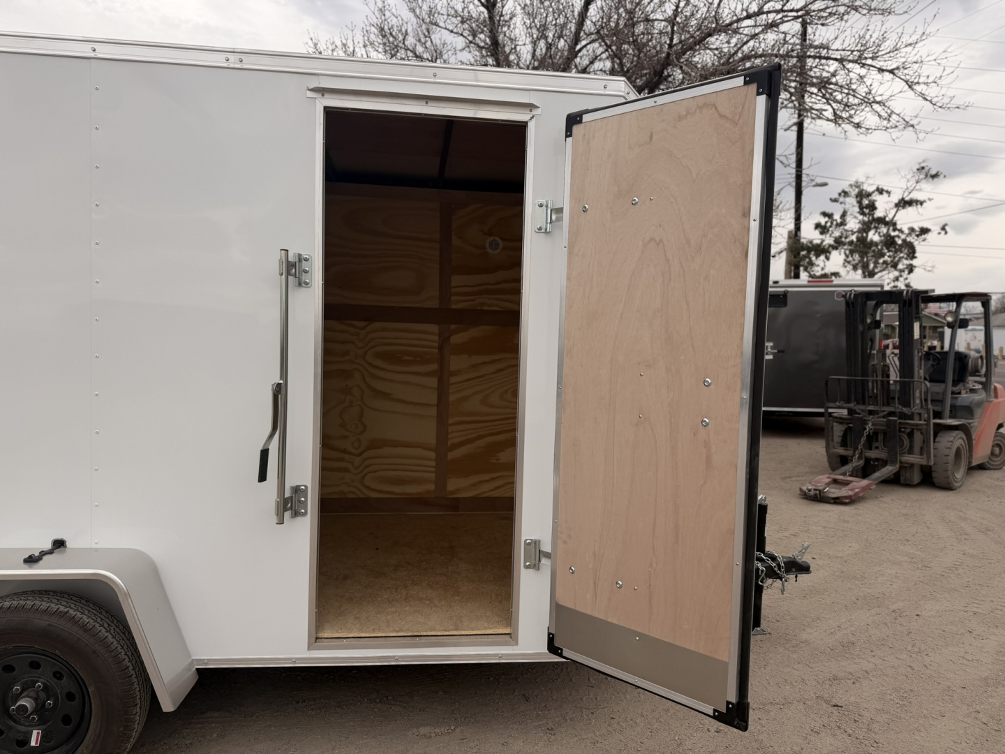 New 2026 Cross Trailers 6-10 Enclosed 3K GVWR