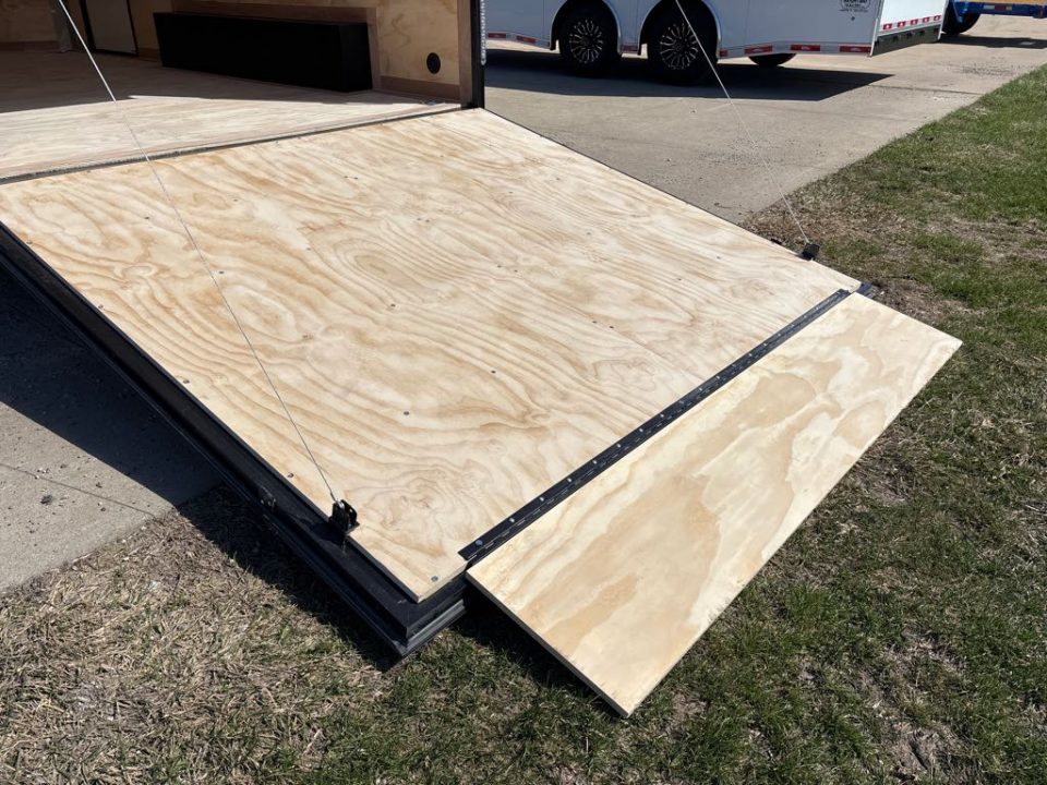 New 2026 United Trailers UJ-8.516TA35 Cargo / Enclosed Trailer