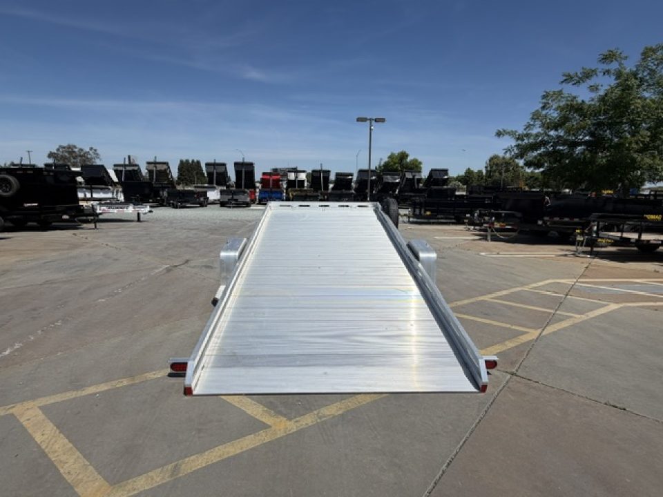 New 2027 Aluma 8015TILT-S-EL 7FT X 15FT 4250 GVW Tilt Trailer