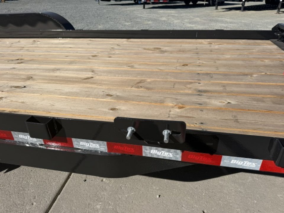 New 2026 Big Tex Trailers 10CH-20DT 7FT X 20FT 9.9K GVW Car Hauler Winch package