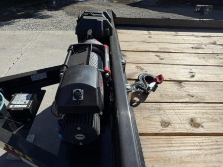 New 2026 Big Tex Trailers 10CH-20DT 7FT X 20FT 9.9K GVW Car Hauler Winch package
