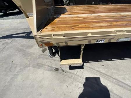 New 2025 Diamond C Trailers FMAX216L35X102HDT 8.5FT X 35FT 40K GVW Equipment Trailer
