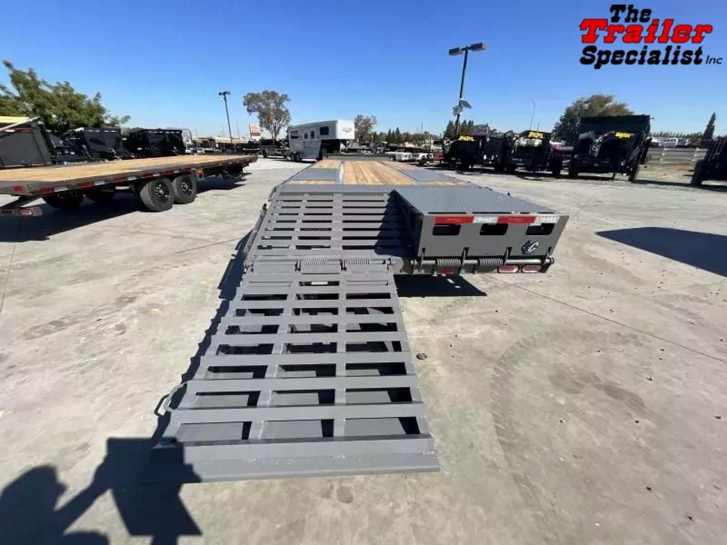 New 2026 Diamond C Trailers PX212L28X102MR 8.5FT X 28FT 25.9K GVW Equipment Trailer