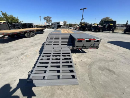 New 2026 Diamond C Trailers PX212L28X102MR 8.5FT X 28FT 25.9K GVW Equipment Trailer