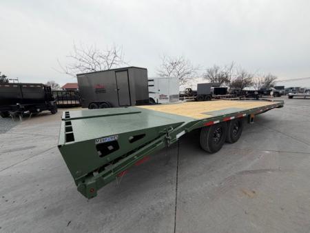New 2026 Diamond C Trailers DEC207L24X102 8.5FT X 24FT 14.9K GVW Equipment Trailer