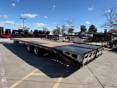 New 2026 Diamond C Trailers FMAX212L35X102 8.5FT X 35FT 25.9K GVW Equipment Trailer