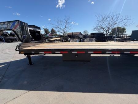 New 2026 Diamond C Trailers FMAX212L35X102 8.5FT X 35FT 25.9K GVW Equipment Trailer