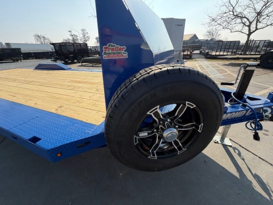 New 2026 Diamond C Trailers GTF206L22X83 6.9FT X 22FT 9890 GVW Car Hauler