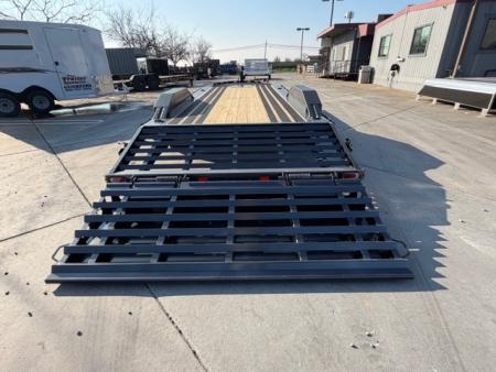 New 2026 Diamond C Trailers LPX207L22X82 9FT X 22FT 14.9K GVW Equipment Trailer