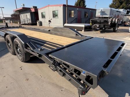 New 2026 Diamond C Trailers LPX207L22X82 9FT X 22FT 14.9K GVW Equipment Trailer