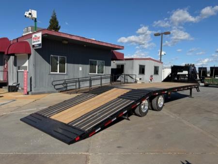 New 2026 Diamond C Trailers FMAX212L32X102 8.5FT X 32FT 25.9K GVW Equipment Trailer