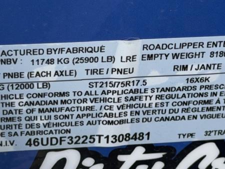 New 2026 Diamond C Trailers FMAX212L32X102 8.5FT X 32FT 25.9K GVW Equipment Trailer