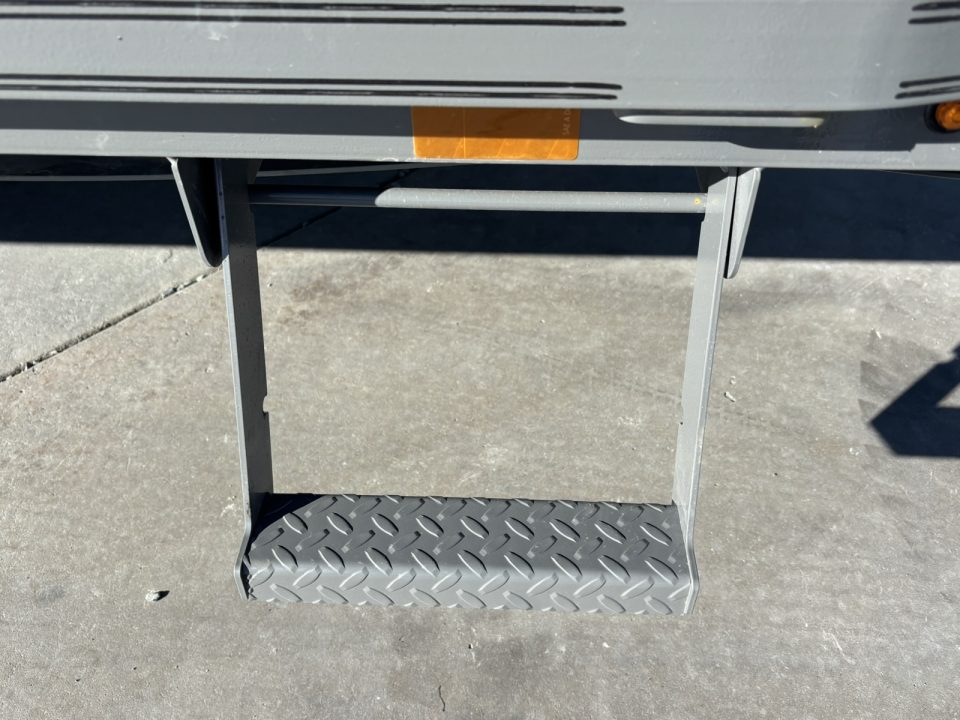 New 2026 Diamond C Trailers DEC207L22X102 8.5FT X 22FT 15.5K GVW Equipment Trailer