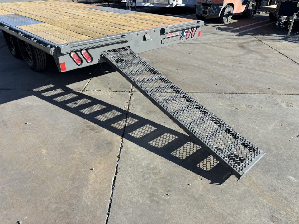 New 2026 Diamond C Trailers GDD235L18X102 8.5FT X 18FT 7K GVW Equipment Trailer