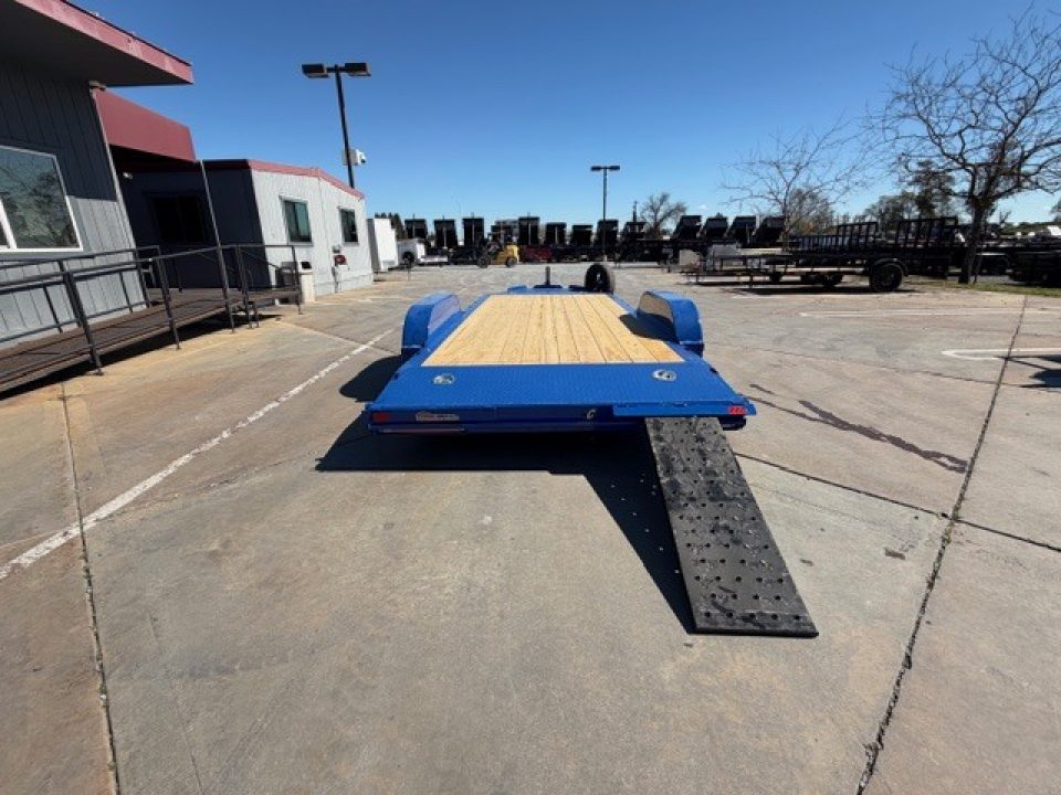 New 2026 Diamond C Trailers GTF235L18X83 7FT X 18FT 7K GVW Car Hauler