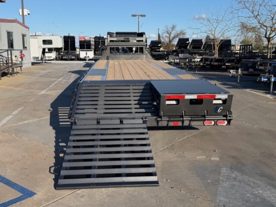 New 2026 Diamond C Trailers FMAX207L30X102MR 8.5FT X 30FT 15.5K GVW Equipment Trailer