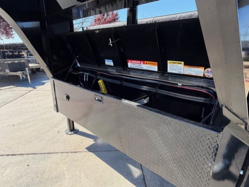 New 2026 Diamond C Trailers LPT20716X82GN P3 7FT X 16FT 15.5K GVW Dump Trailer