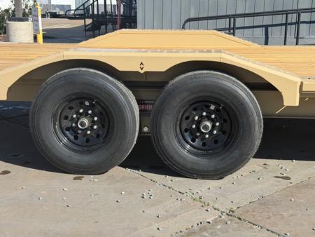 New 2026 Diamond C Trailers HXD207L24X102 8.5FT X 24FT 14.9K GVW Tilt Trailer