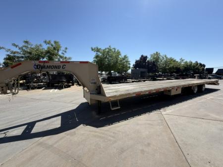 New 2024 Diamond C Trailers FMAX216L40X102MR 8.5FT X 40FT 40K GVW Equipment Trailer